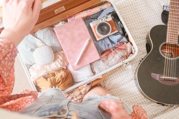 知って得する!海外旅行30回以上が解説する【賢いパッキング10のコツ】 illustration