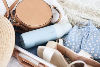 Illustration for 【保存版】後悔しないために!ヨーロッパ旅行の必携アイテム25選